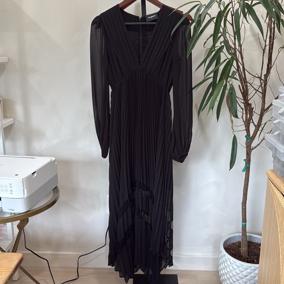 THE KOOPLES
Plissé Pleated Midi Dress size 0 NWT - Picture 3 of 12